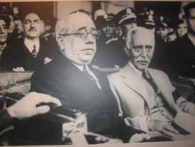 Manuel Azaña and Francesc Macià.